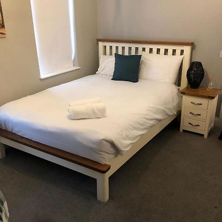 Beautiful Historic 1870 Home Fully Renovated & Modernised Belfast Kültér fotó